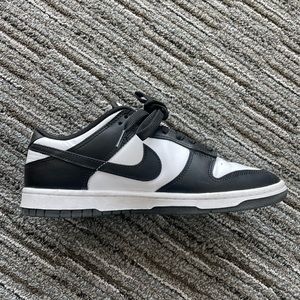 Nike Panda Dunks